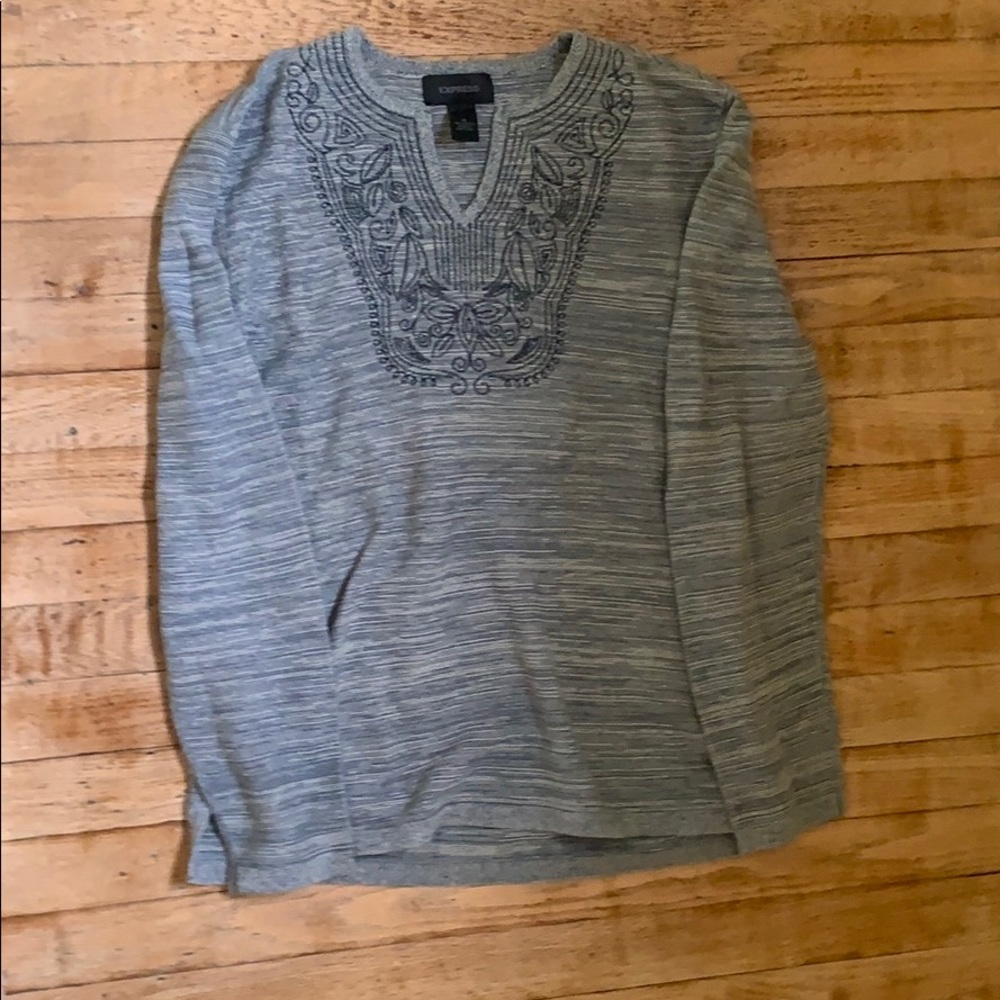 Men’s Medium Express Sweater